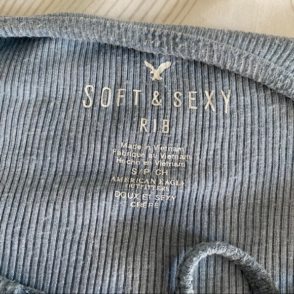 ✨2/$18✨ American Eagle Top - Picture 6 of 6